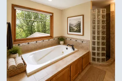 2110 Valley Creek Lane, Shakopee, MN 55379 - Photo 17