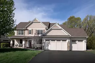 2110 Valley Creek Ln, Shakopee, MN 55379 - Photo 1