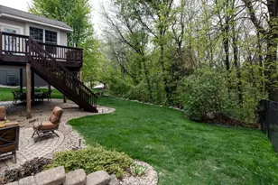 2110 Valley Creek Ln, Shakopee, MN 55379 - Photo 35