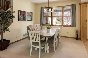 2110 Valley Creek Ln, Shakopee, MN 55379 - Photo 11