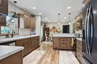 638 6th St, Westbrook, MN 56183 - Photo 5