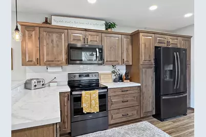 638 6th Street, Westbrook, MN 56183 - Photo 7
