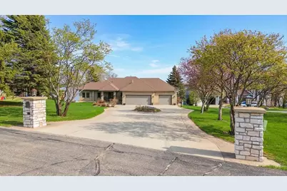 5979 24th Street NE, Willmar, MN 56201 - Photo 3