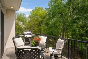 5809 Vernon Ln, Edina, MN 55436 - Photo 25