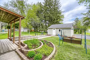 527 W Division St, River Falls, WI 54022 - Photo 27