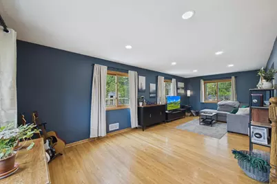 1405 Mahtomedi Avenue, Mahtomedi, MN 55115 - Photo 3