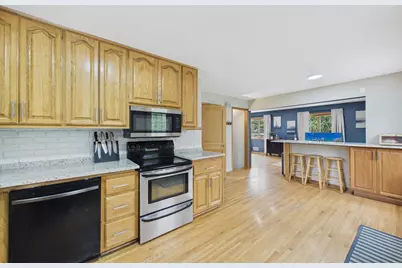 1405 Mahtomedi Avenue, Mahtomedi, MN 55115 - Photo 9