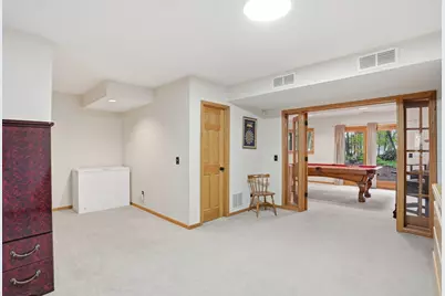 1021 Wildwood Way, Chaska, MN 55318 - Photo 35