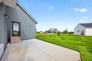 2762 Mayo Pr Ln SW, Rochester, MN 55902 - Photo 77