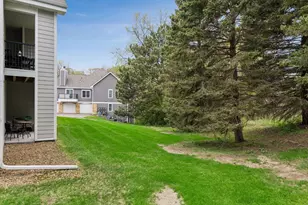 6000 Chasewood Pkwy, Hopkins, MN 55343 - Photo 27