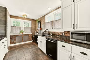 1408 12th Ave NE, Rochester, MN 55906 - Photo 3