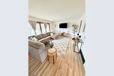 1215 Edgewood Drive, Thief River Falls, MN 56701 - Photo 5