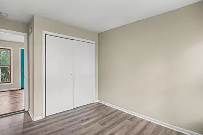 2042 Cottage Avenue E, Saint Paul, MN 55119 - Photo 17
