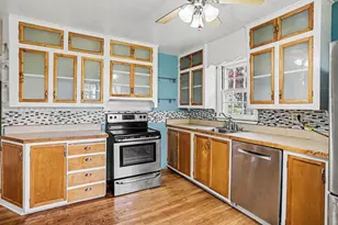 2042 Cottage Ave E, Saint Paul, MN 55119 - Photo 7