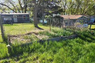 21200 654th Ave, Litchfield, MN 55355 - Photo 7
