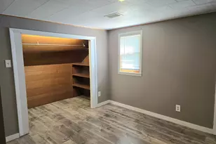 1011 10th St, International Falls, MN 56649 - Photo 29