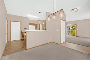 15336 Flower Way, Apple Valley, MN 55124 - Photo 7