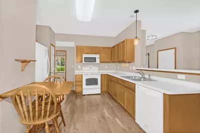15336 Flower Way #194, Apple Valley, MN 55124 - Photo 9