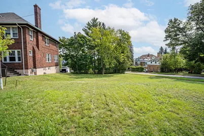 200X E 3rd Street, Duluth, MN 55805 - Photo 5