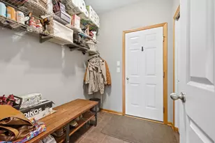 348 Orendorff Way NE, Columbia Heights, MN 55421 - Photo 23