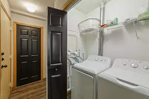 8893 Brunell Way, Inver Grove Heights, MN 55076 - Photo 21