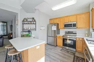 8893 Brunell Way, Inver Grove Heights, MN 55076 - Photo 5