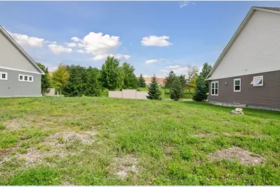 752 Somerwood Lane, Waconia, MN 55387 - Photo 9