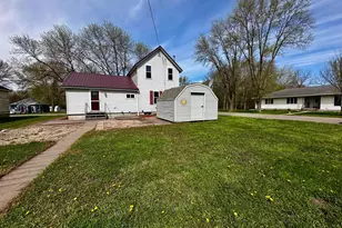 390 N Broadway St, Vesta, MN 56292 - Photo 25