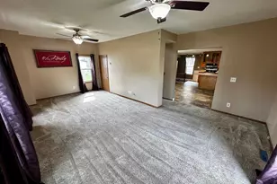 390 N Broadway St, Vesta, MN 56292 - Photo 11