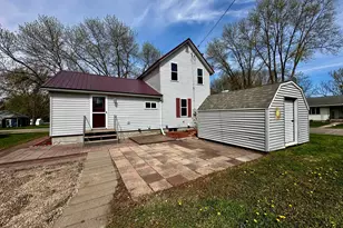 390 N Broadway St, Vesta, MN 56292 - Photo 23