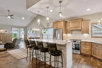 524 Roanoke Court, Waconia, MN 55387 - Photo 5