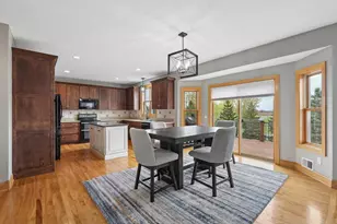10828 Jersey Cir N, Brooklyn Park, MN 55445 - Photo 5