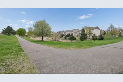 10828 Jersey Circle N, Brooklyn Park, MN 55445 - Photo 17