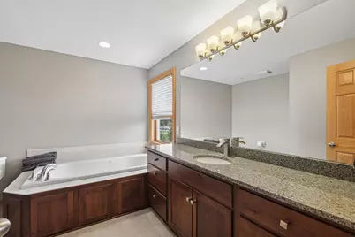 10828 Jersey Circle N, Brooklyn Park, MN 55445 - Photo 29