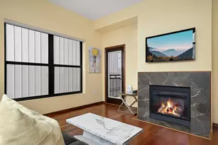 270 4th St E, Saint Paul, MN 55101 - Photo 13
