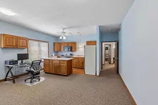 412 E 135th St, Burnsville, MN 55337 - Photo 41