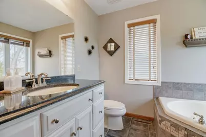 9096 Jergen Avenue S, Cottage Grove, MN 55016 - Photo 21