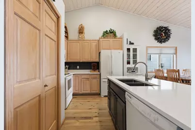 22752 Dunvilla Drive, Pelican Rapids, MN 56572 - Photo 13