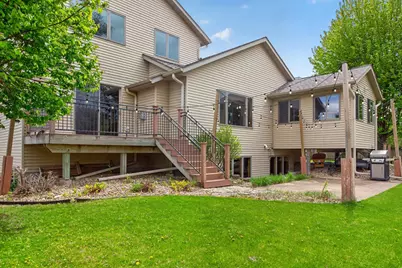 1011 Golfers Ct SE, Rochester, MN 55904 - Photo 5