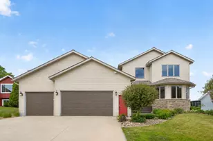 1011 Golfers Ct SE, Rochester, MN 55904 - Photo 1