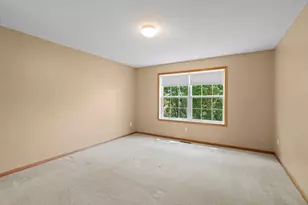 883 Braunworth Ct, Chaska, MN 55318 - Photo 19