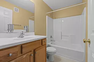 883 Braunworth Ct, Chaska, MN 55318 - Photo 21