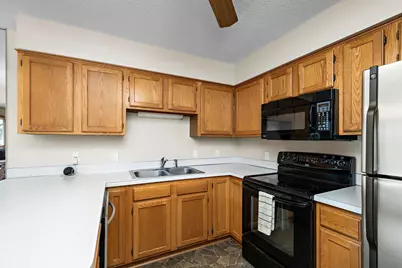 6213 Magda Drive, Maple Grove, MN 55369 - Photo 7