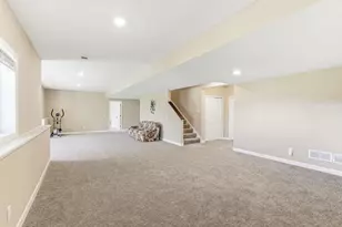 4469 Schilling Way, Woodbury, MN 55129 - Photo 49