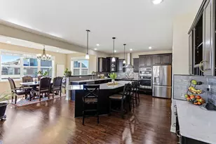 4469 Schilling Way, Woodbury, MN 55129 - Photo 11