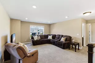 4469 Schilling Way, Woodbury, MN 55129 - Photo 23