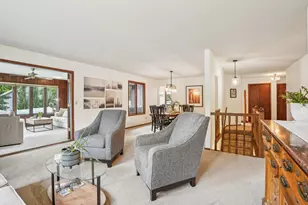 2067 Kings Rd, Eagan, MN 55122 - Photo 7