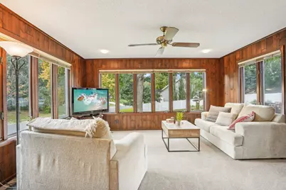 2067 Kings Road, Eagan, MN 55122 - Photo 9