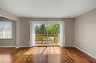 15615 27th Ave N, Plymouth, MN 55447 - Photo 9