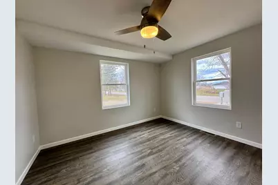 202 Washington Street SE, Warroad, MN 56763 - Photo 17